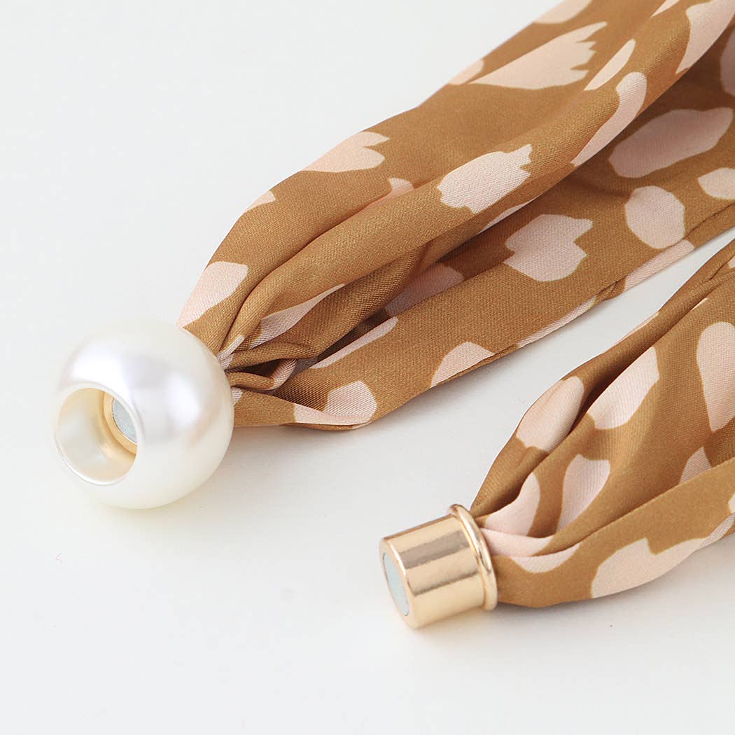 Olive Striped Scarf Pearl Slider Necklace