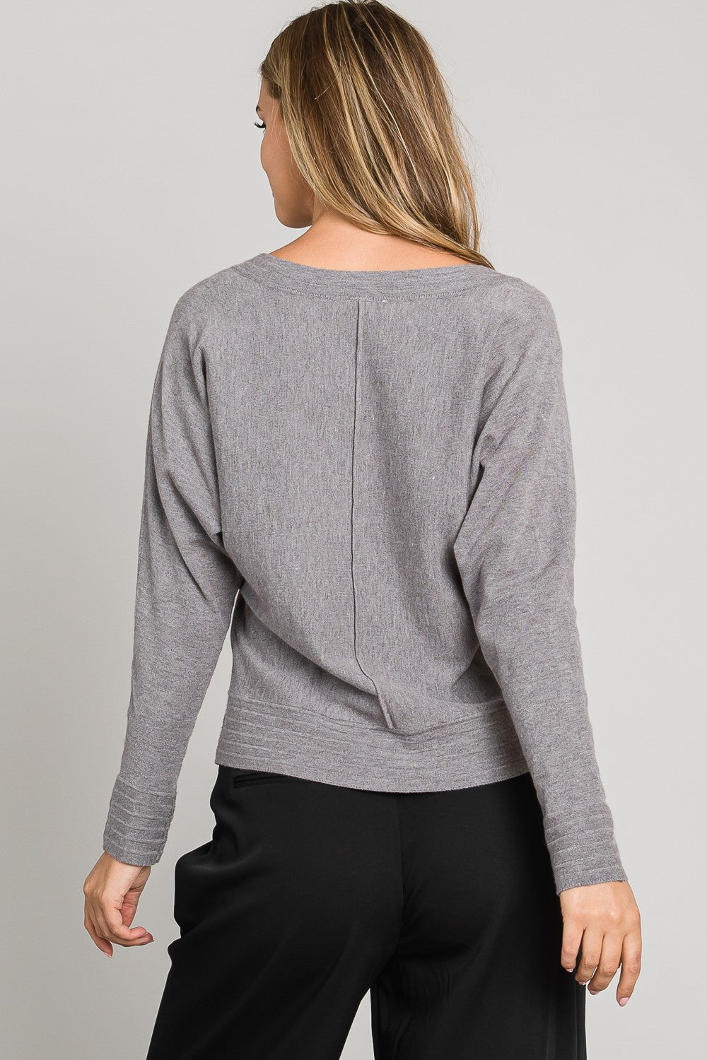 Center Seam V Neck Pullover