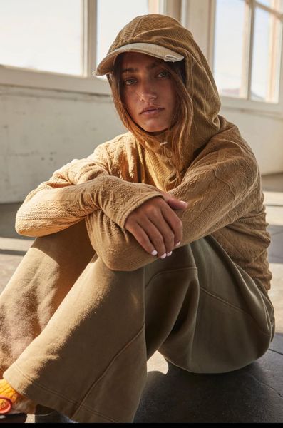 Thumb Hole Cable Hoodie