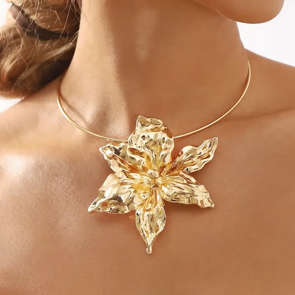 Flower Necklace