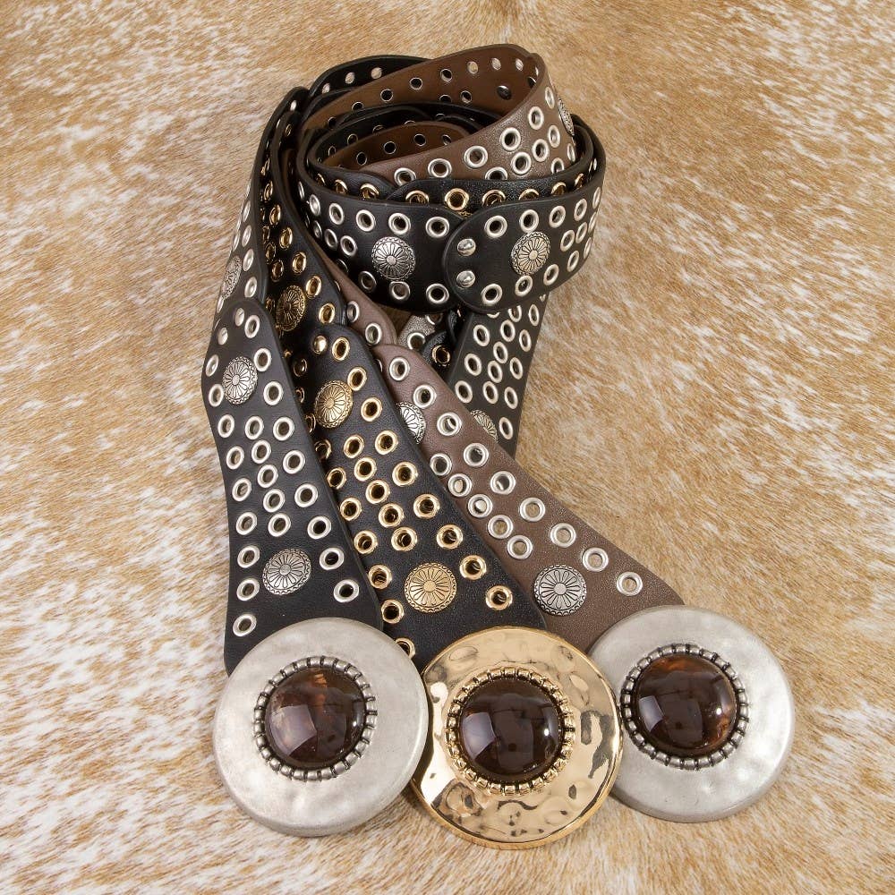 Hammered Circle Buckle Studded Belt
