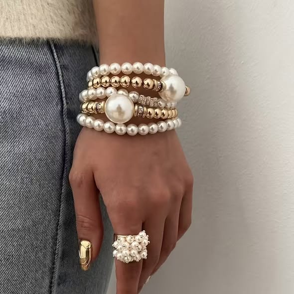 5 Piece Pearl Bracelets