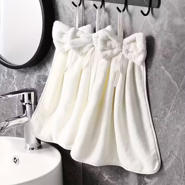 Bow Hand Towels (3)