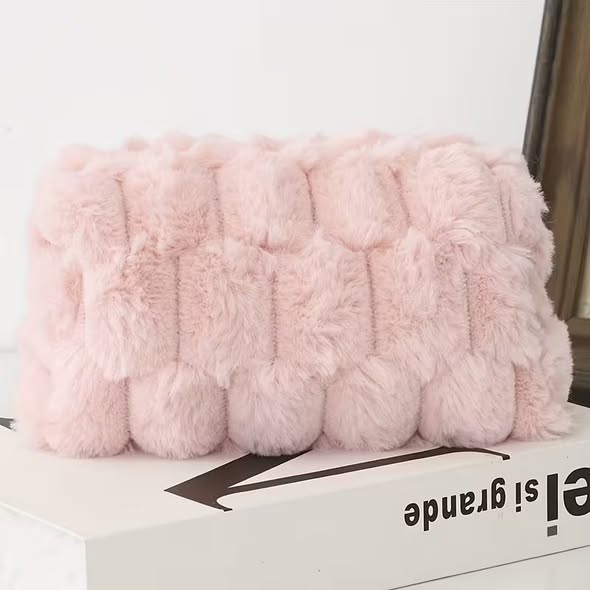 Fluffy Zip Bag