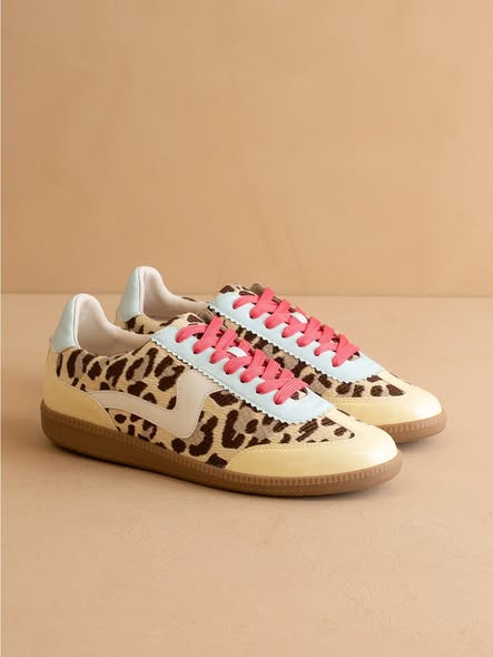 Leopard Sneaker