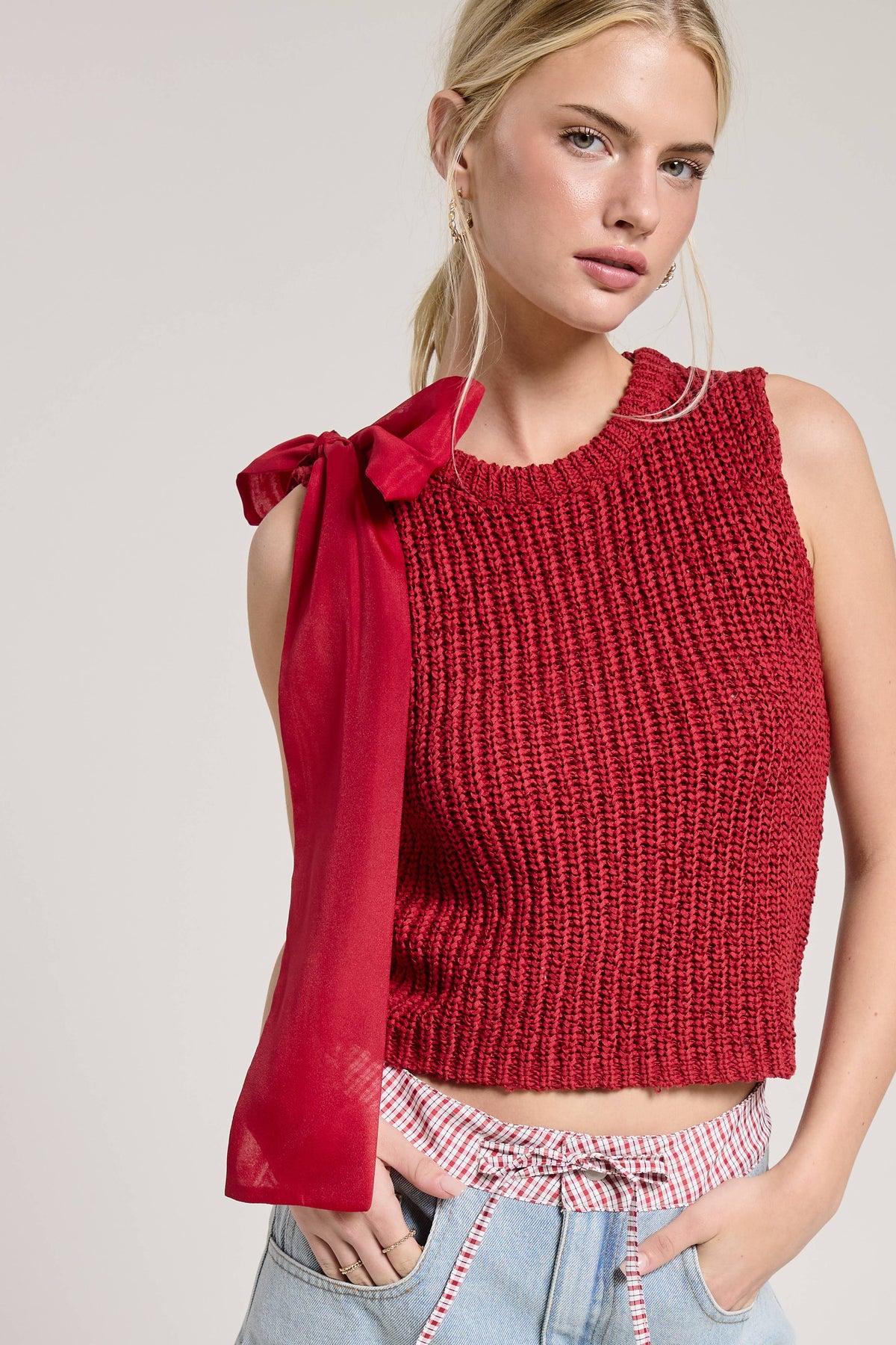 Sleeveless Knit Tank with Bow Detail