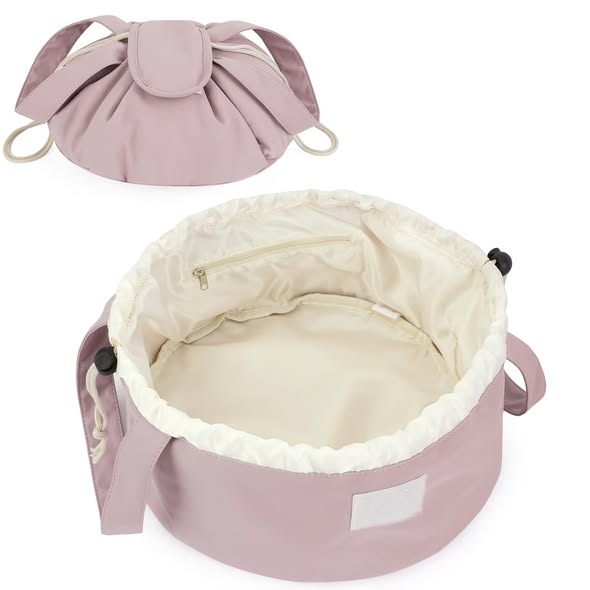 The BEST Little Makeup Bag