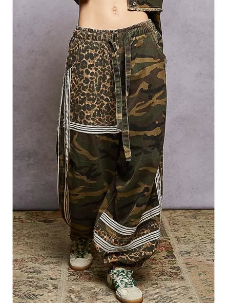 Wild Camo Joggers