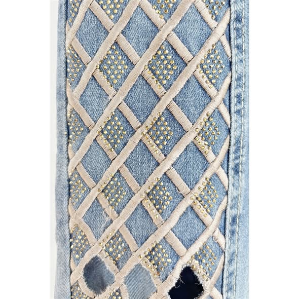 Lattice Embroidered Jean