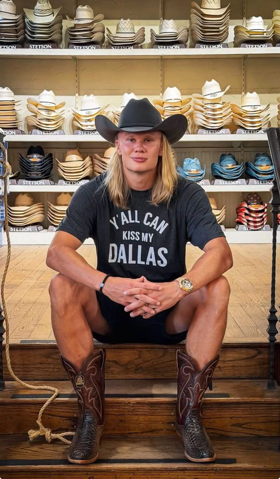 Kiss My Dallas Tee
