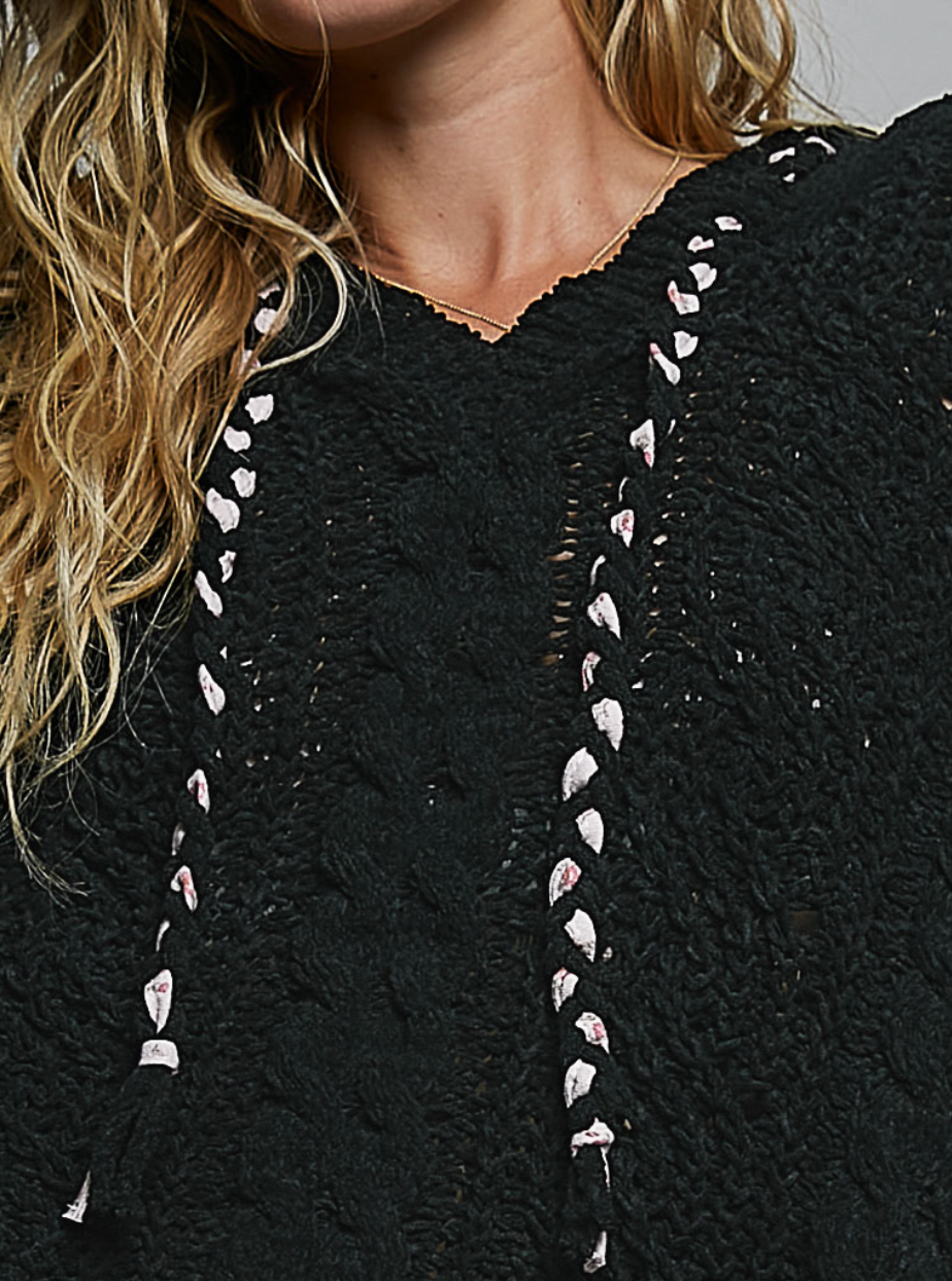 Chunky Cableknit Hoodie Sweater