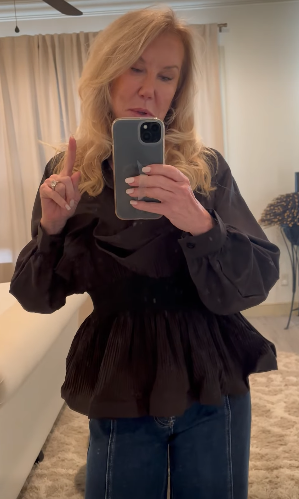 Cinch Ruffle Blouse