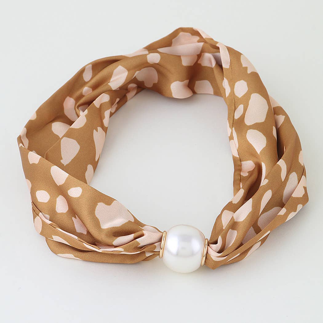 Olive Striped Scarf Pearl Slider Necklace