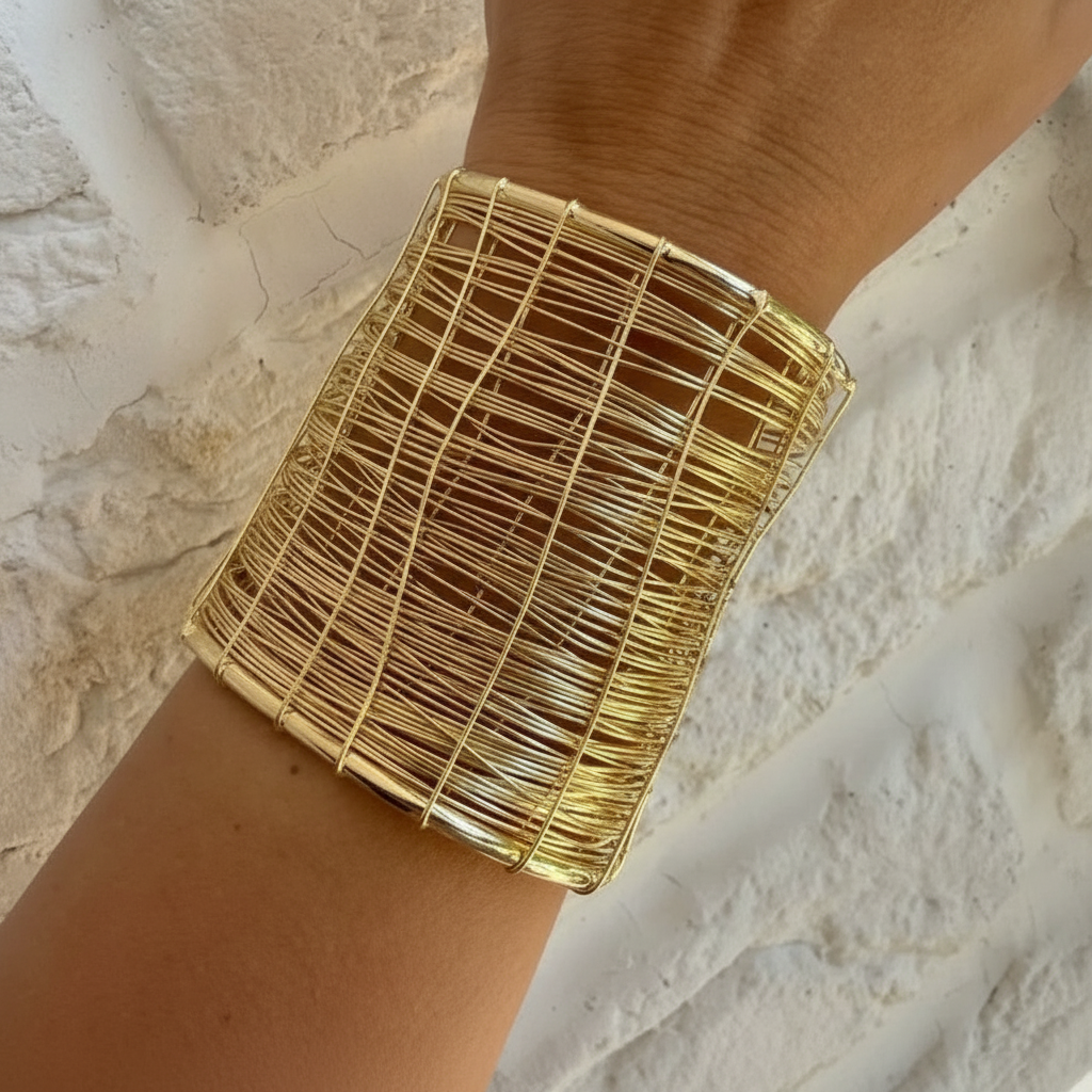 Elegant Handcrafted Gold Bracelet