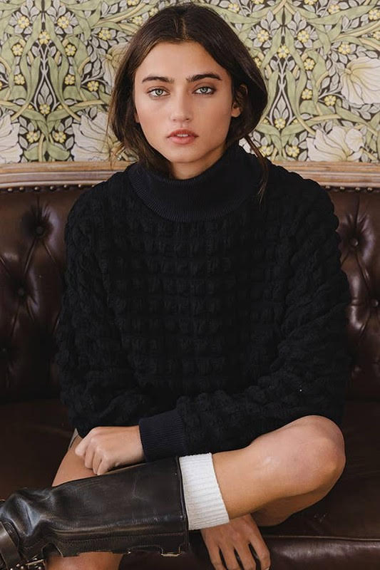 Bubble Turtleneck