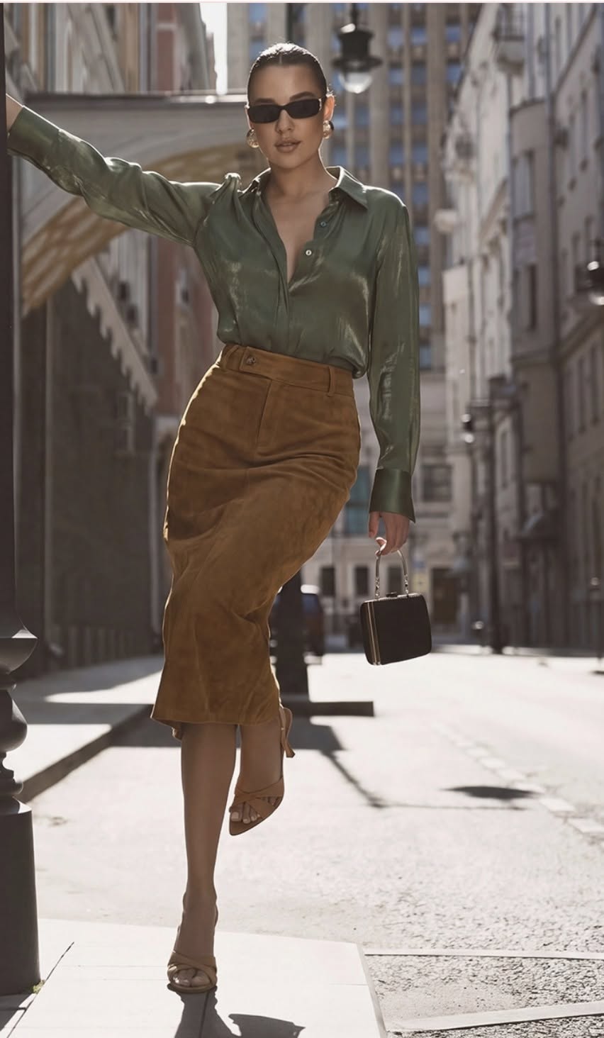 Chic Vegan Suede Skirt