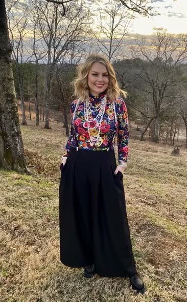 Bright Floral bLOUSE