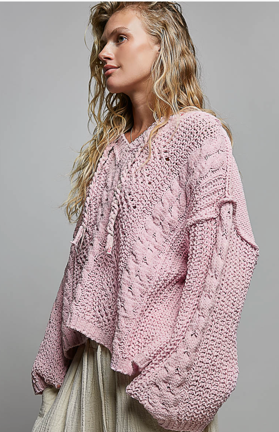 Chunky Cableknit Hoodie Sweater