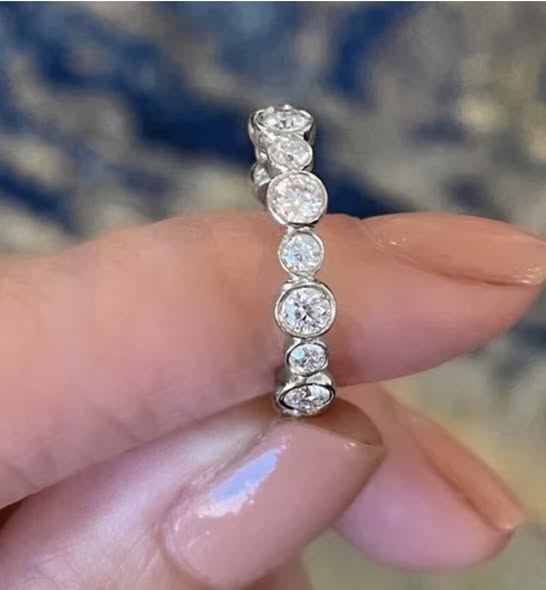 Cubic Stackable Band