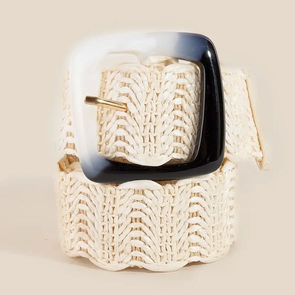 Dual Tone Buckle Design