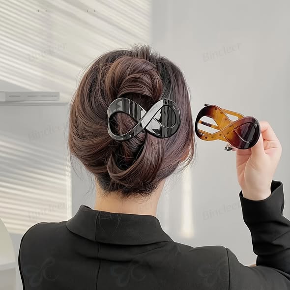 Twist Design Hair Clips ( 2 )