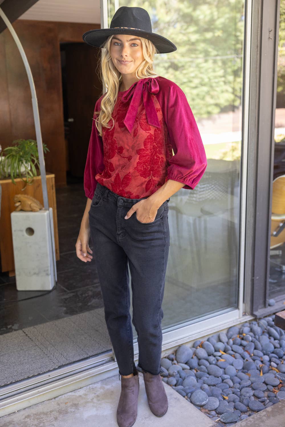 Side Bow Floral Velvet Jacquard Top