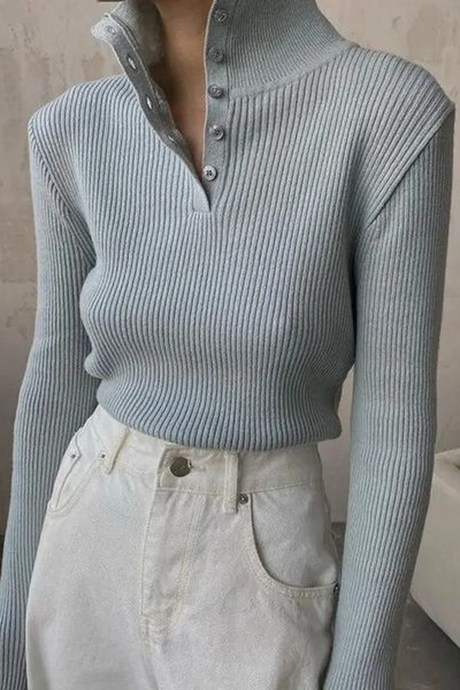 Ribbed Collar Pullover
