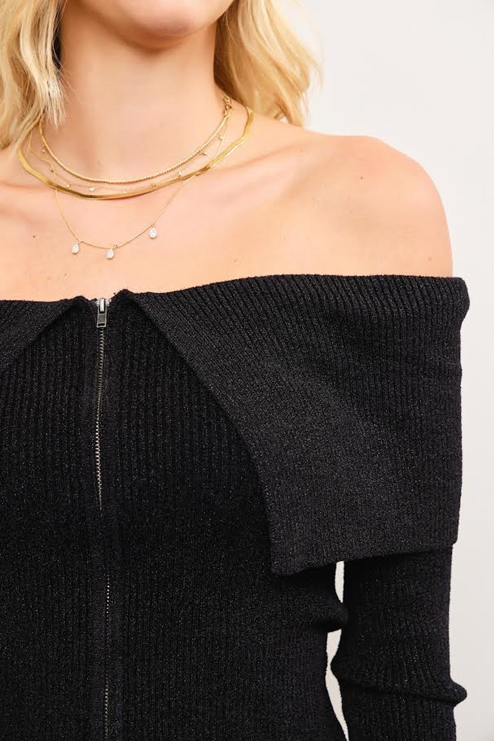 Zip Metallic Top