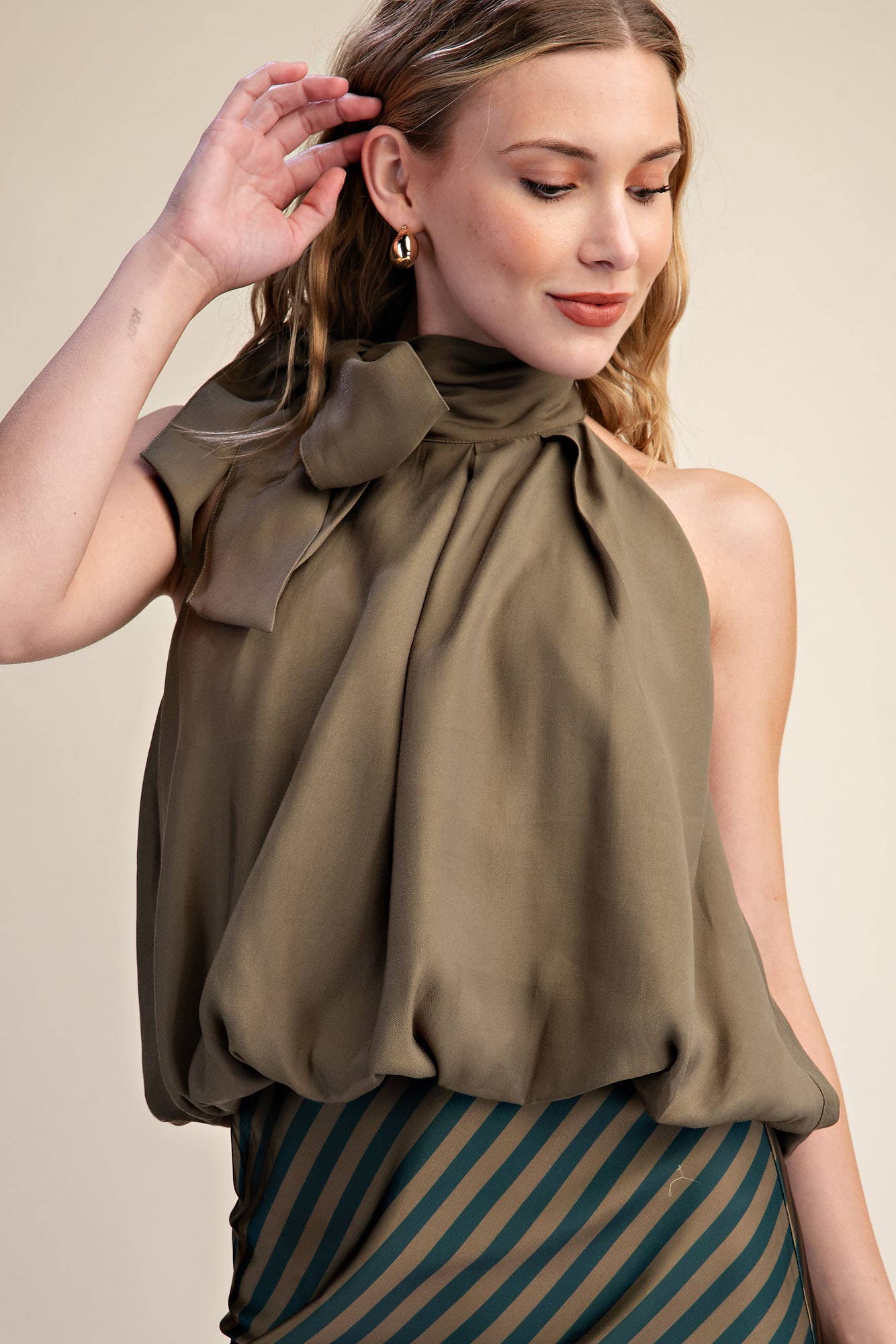 High Neck Tie Wrap Sleeveless Bubble Top