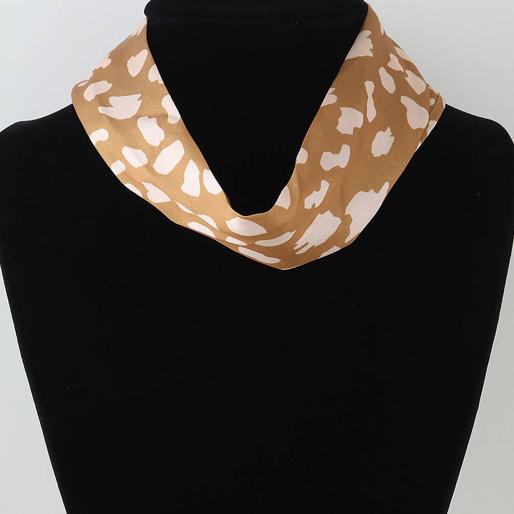 Olive Striped Scarf Pearl Slider Necklace